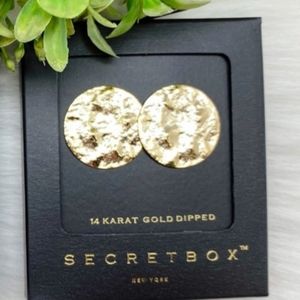 Round Hammered Metal Disc Stud Earrings